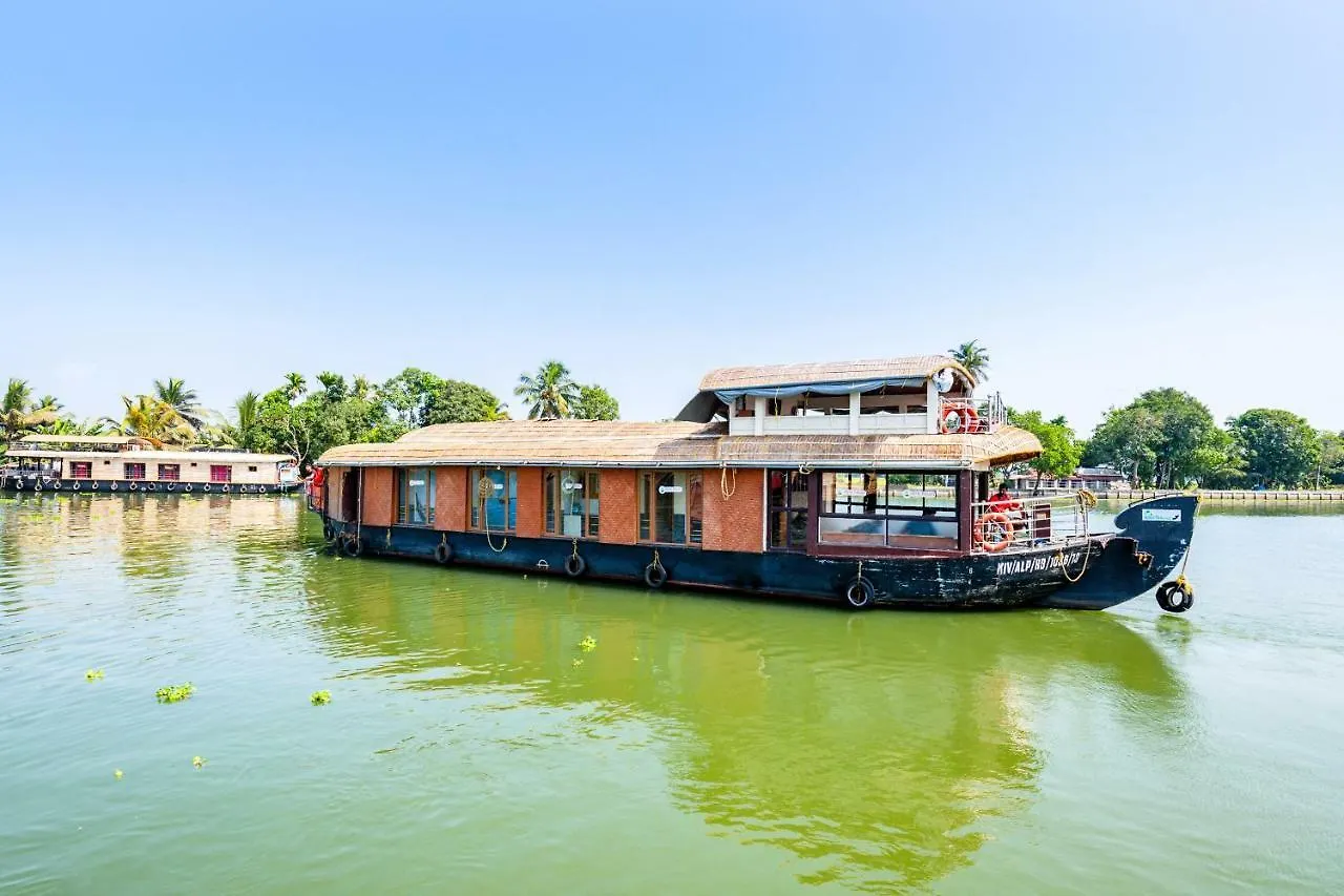 ***  Oyo 28400 Relax In Kerala Pamba 3Bhk Sharing Houseboat Hotell Alappuzha Indien