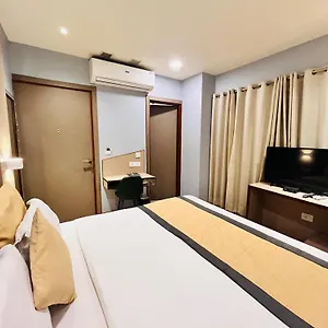 Western Blu 3*, Delhi (National Capital Territory of India) India